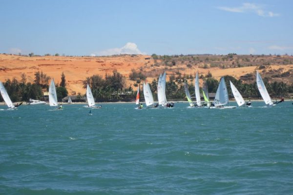 252862_190910134291761_190230064359768_461741_3199059_n