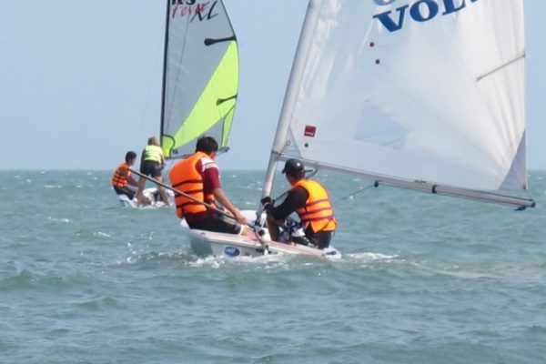 265068_190910267625081_190230064359768_461747_165090_n